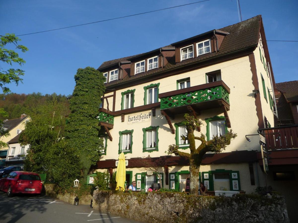4 Paar-Hotels nahe Sternwarte Feuerstein - Buchungsguide